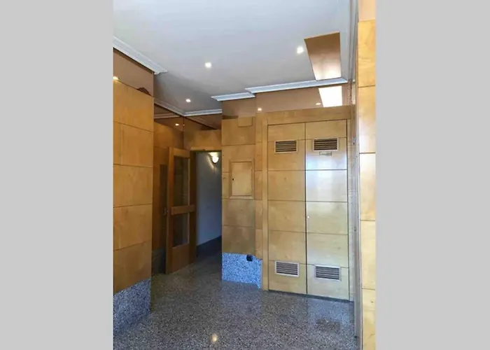 Vut 09-230 En La Catedral, Ubicacion Excepcional Y Con Wifi Burgo